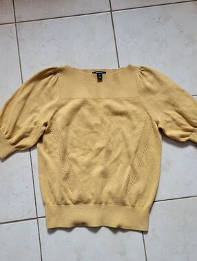 RW&CO. Mustard Puff-Sleeve Scoop Neck Sweater